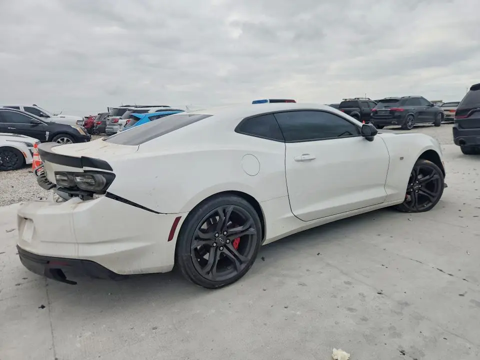 2022 CHEVROLET CAMARO LT1  