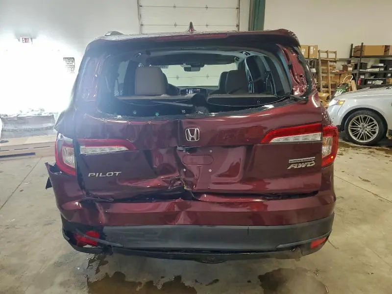 2022 HONDA PILOT SE  