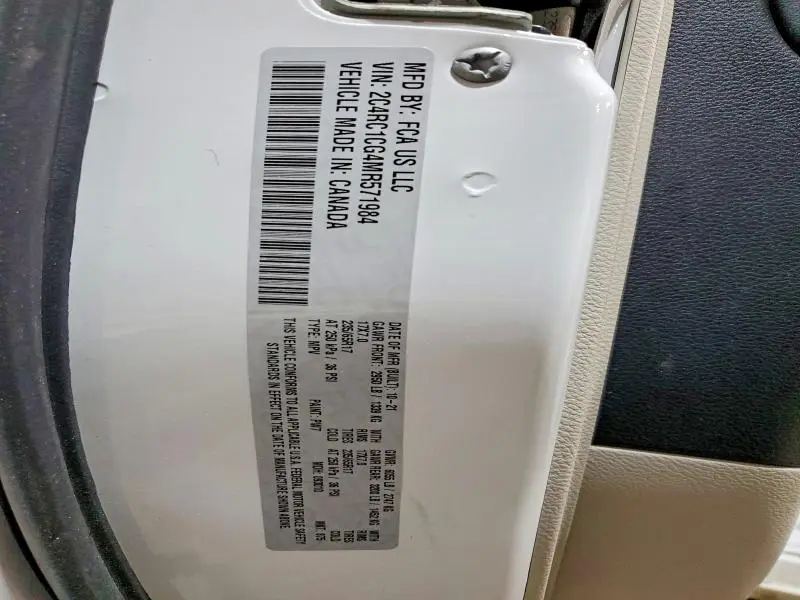 2021 CHRYSLER VOYAGER LX  