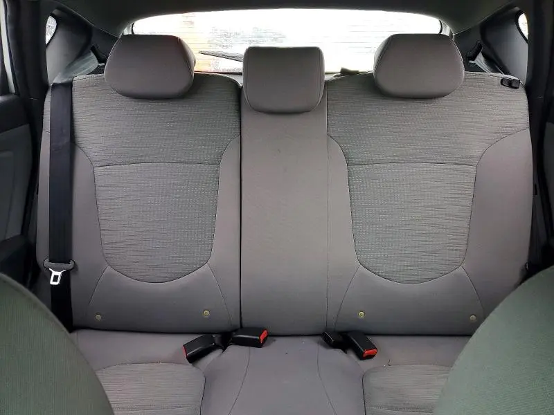 2015 HYUNDAI ACCENT GS  