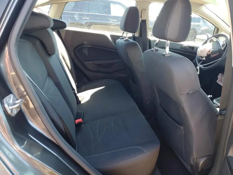 2017 FORD FIESTA SE  