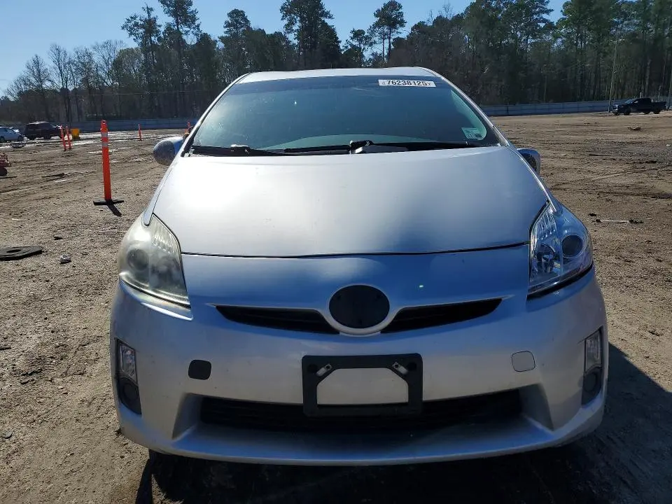 2011 TOYOTA PRIUS   