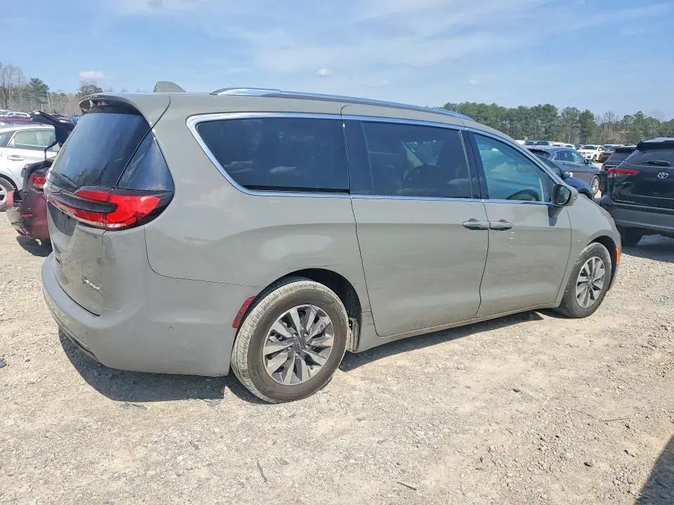 2021 CHRYSLER PACIFICA HYBRID TOURING L  
