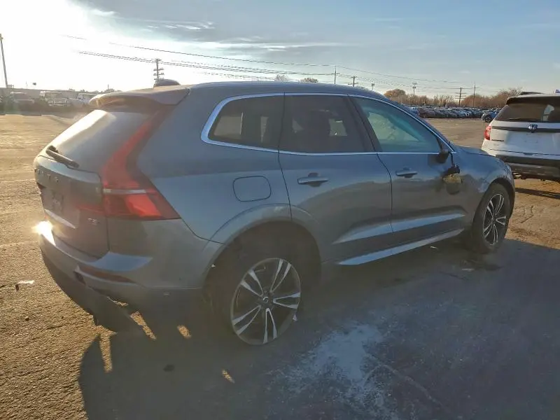 2019 VOLVO XC60 T5  