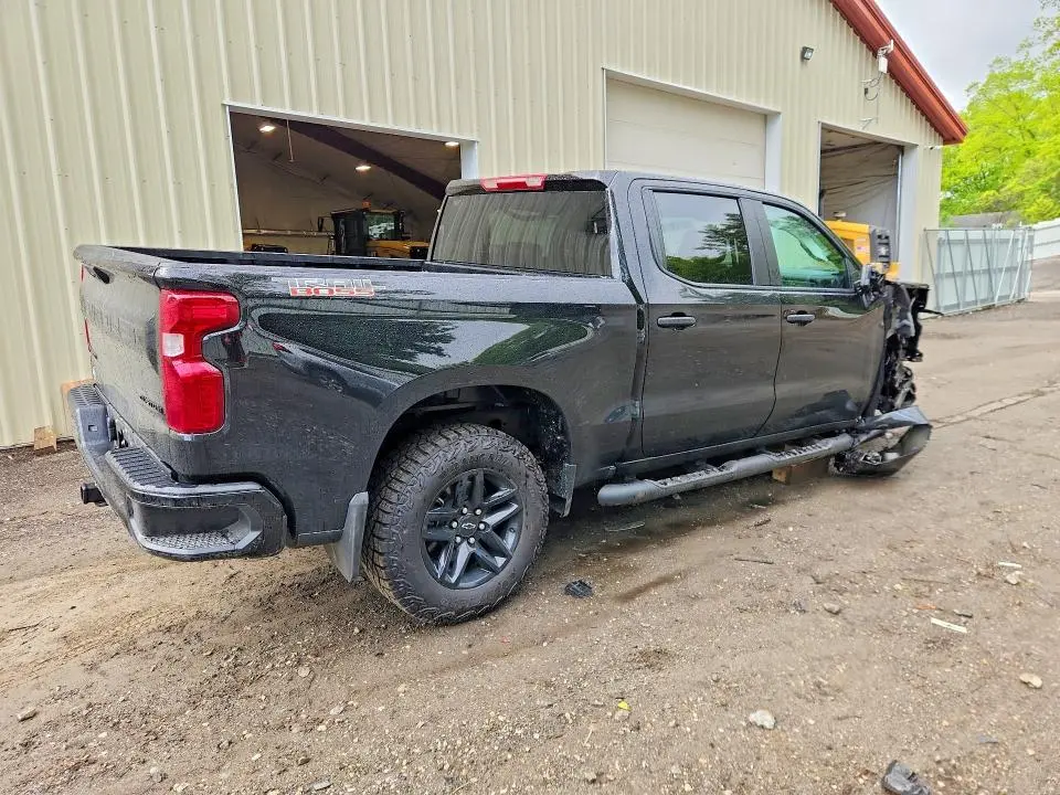 2026 CHEVROLET SILVERADO K1500 TRAIL BOSS CUSTOM  