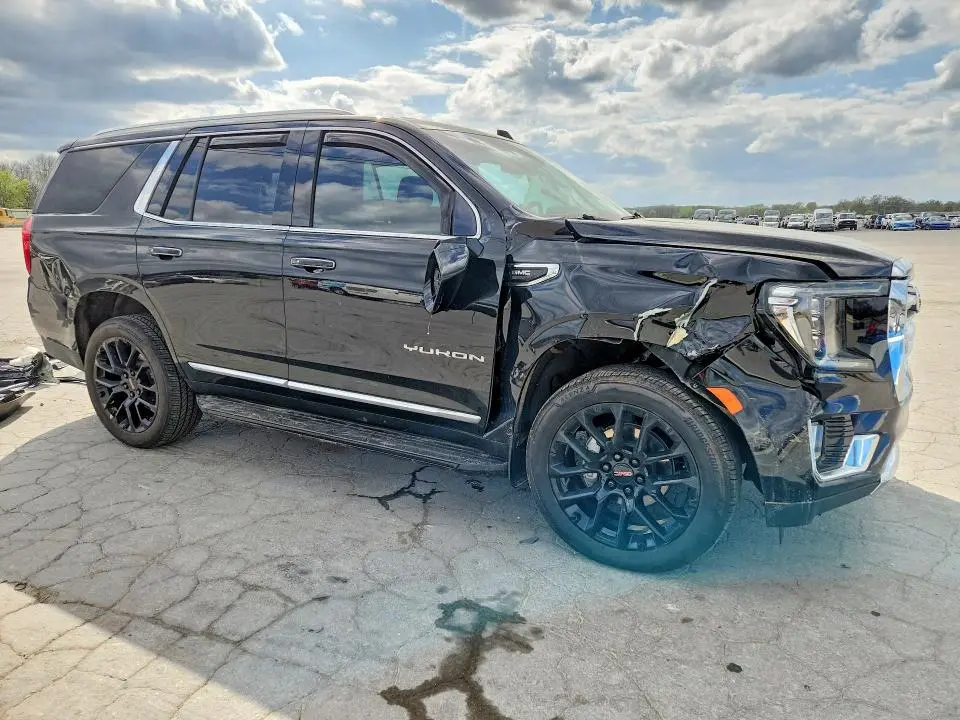 2024 GMC YUKON SLT  