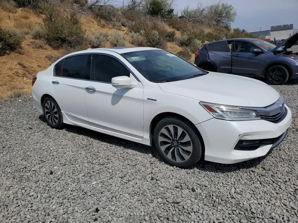 2017 HONDA ACCORD TOURING HYBRID  