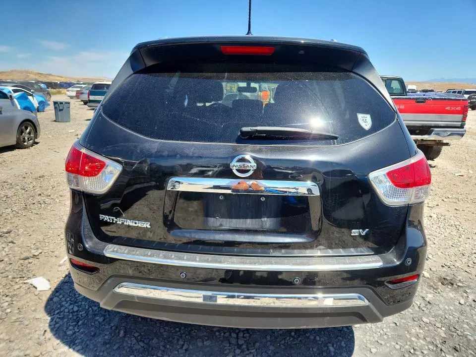 2015 NISSAN PATHFINDER SV  