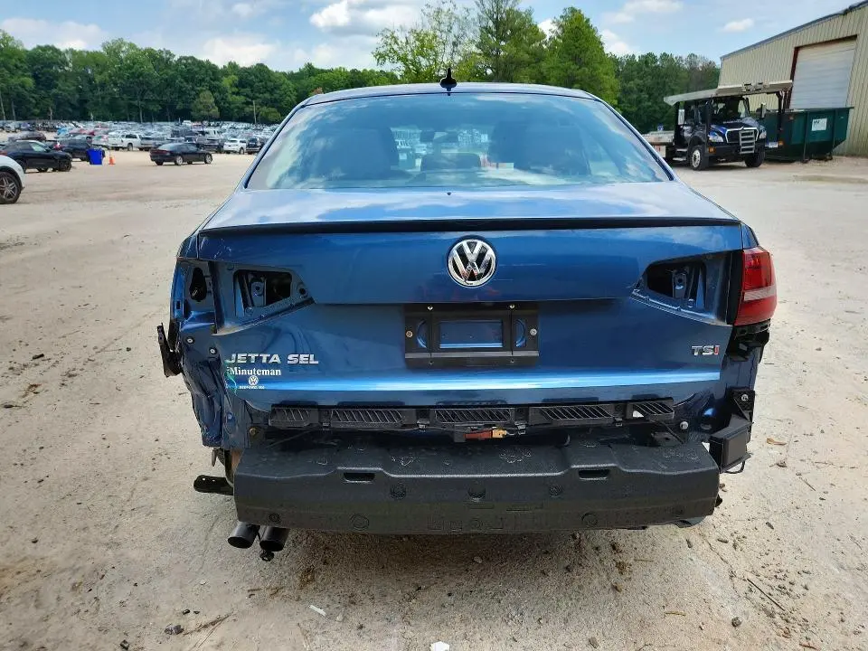 2016 VOLKSWAGEN JETTA SEL  