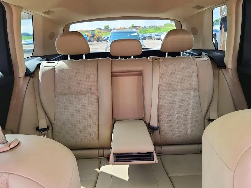 2011 MERCEDES-BENZ GLK 350  