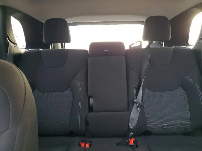 2021 JEEP CHEROKEE LATITUDE  