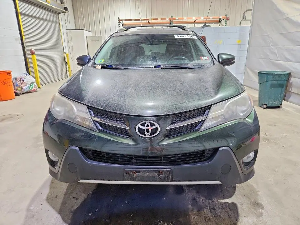 2013 TOYOTA RAV4 XLE  