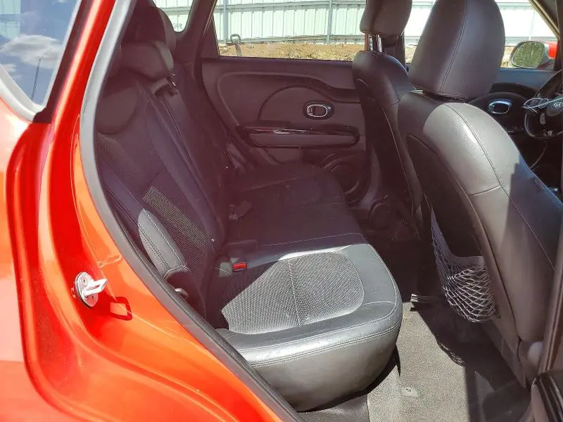 2014 KIA SOUL !  