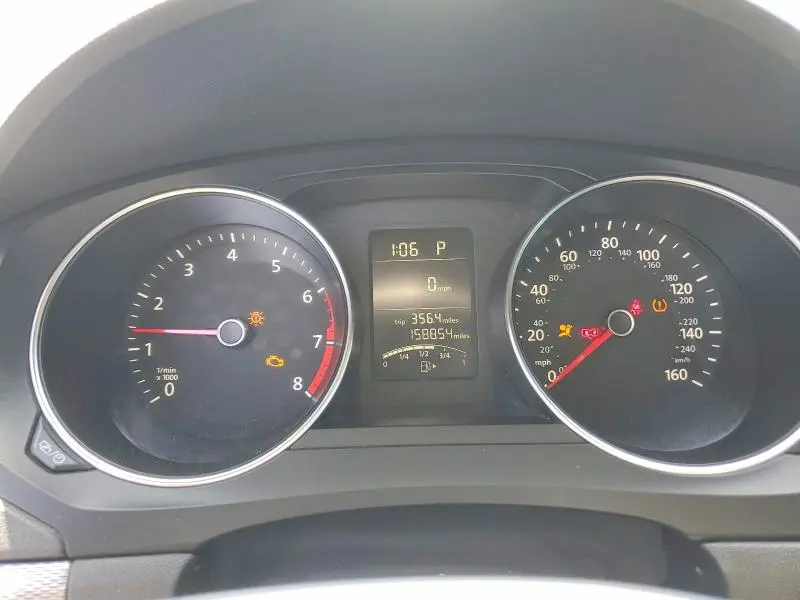2016 VOLKSWAGEN JETTA SE  