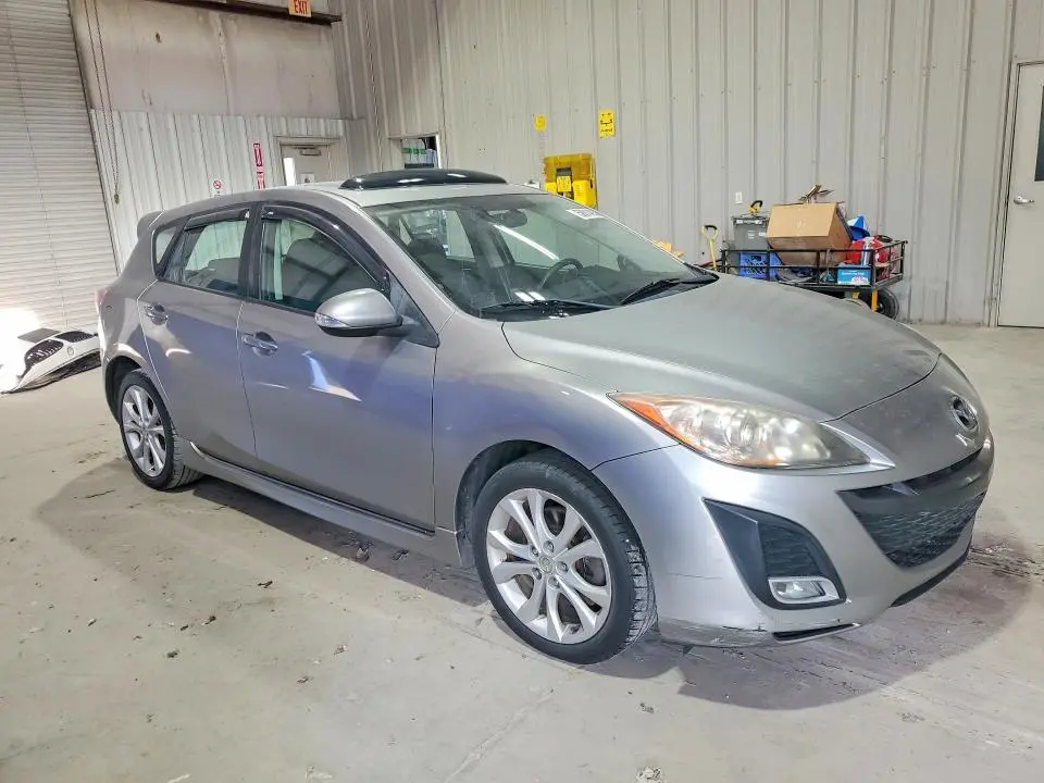 2010 MAZDA 3 S  