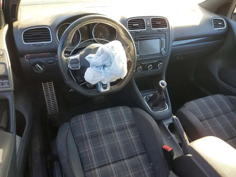 2011 VOLKSWAGEN GTI   