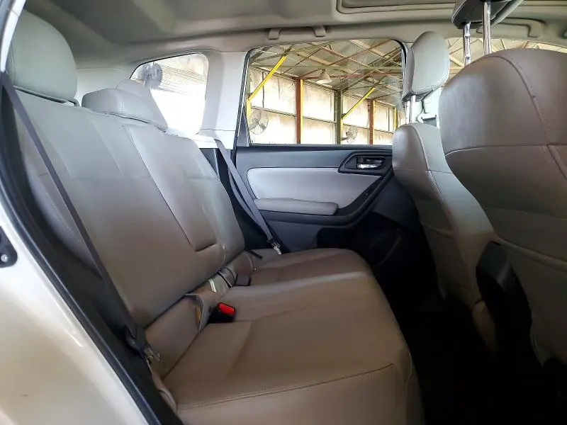 2015 SUBARU FORESTER   