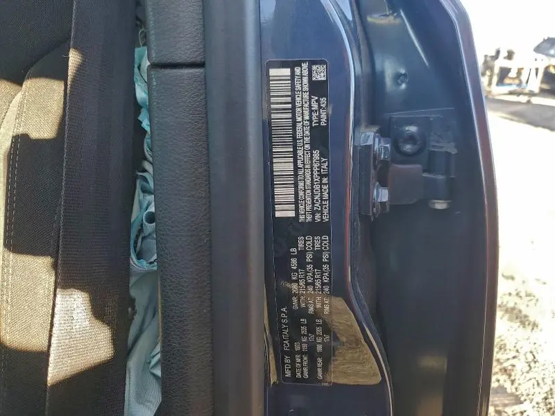 2023 JEEP RENEGADE LATITUDE  