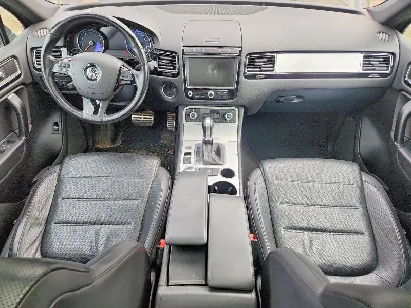 2017 VOLKSWAGEN TOUAREG WOLFSBURG  
