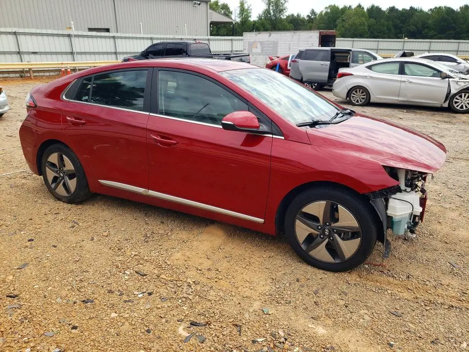 2021 HYUNDAI IONIQ SEL  