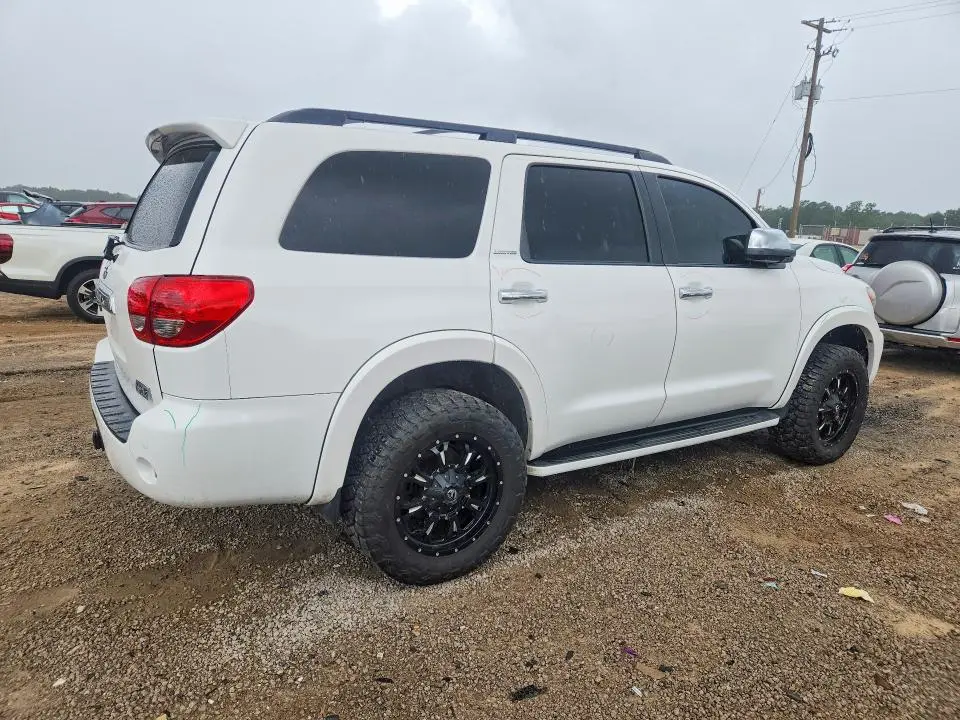 2015 TOYOTA SEQUOIA LIMITED  