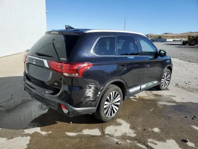2020 MITSUBISHI OUTLANDER SE  