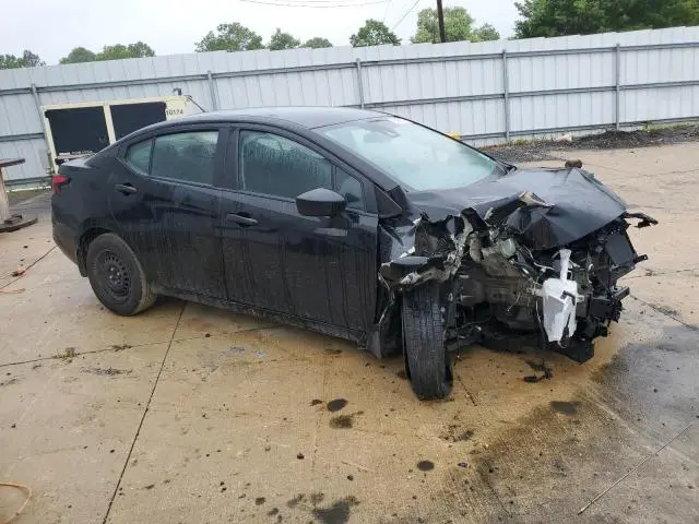 2022 NISSAN VERSA S  