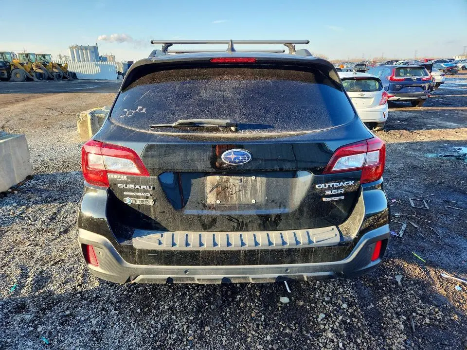 2018 SUBARU OUTBACK TOURING  