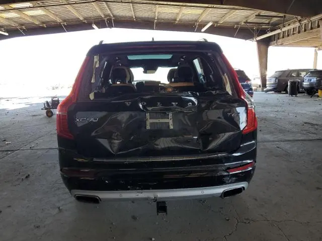 2017 VOLVO XC90 T6  