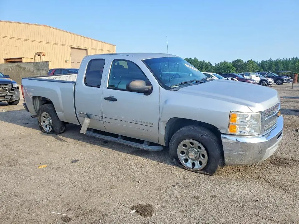 2013 CHEVROLET SILVERADO C1500 LT  