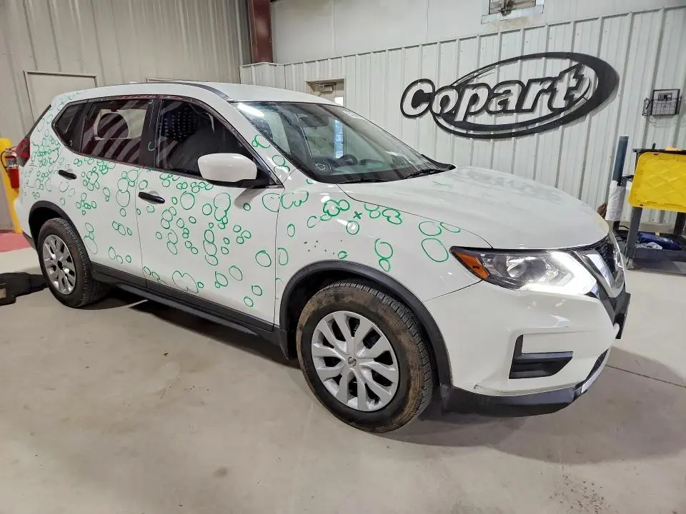 2017 NISSAN ROGUE S  