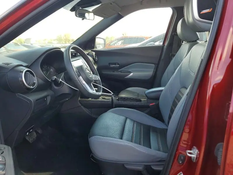 2023 NISSAN KICKS SR  