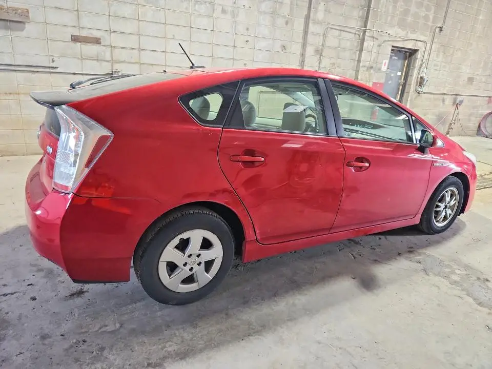 2011 TOYOTA PRIUS TWO  