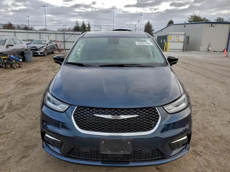 2024 CHRYSLER PACIFICA LIMITED  