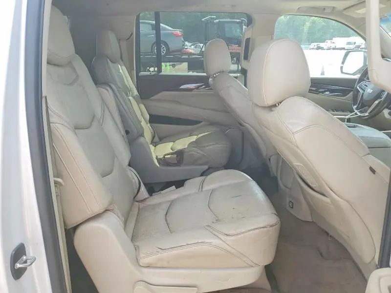 2016 CADILLAC ESCALADE ESV LUXURY  