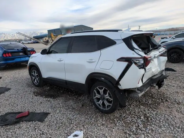 2021 KIA SELTOS EX  