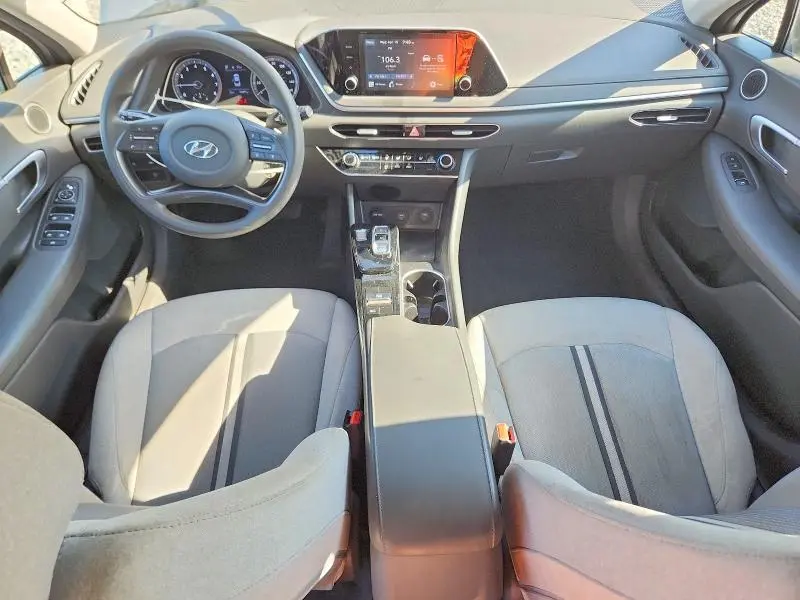 2021 HYUNDAI SONATA SE  