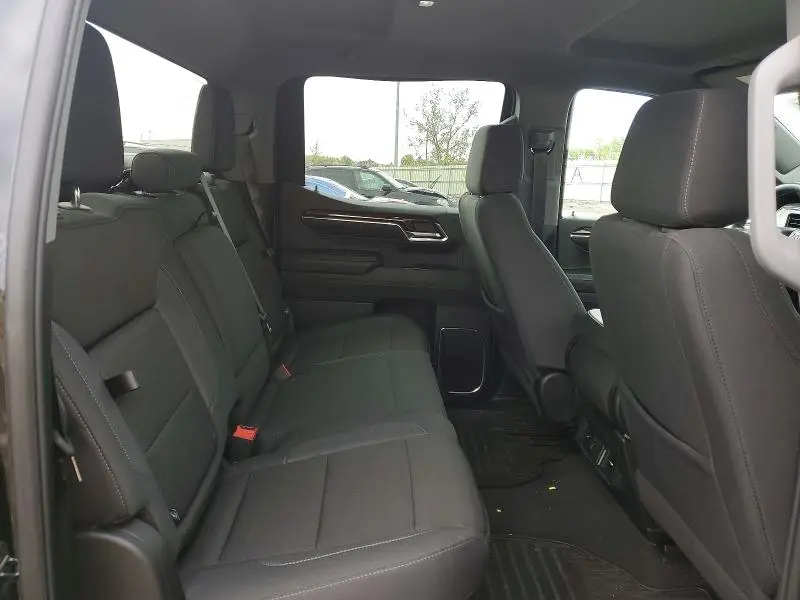 2024 GMC SIERRA   