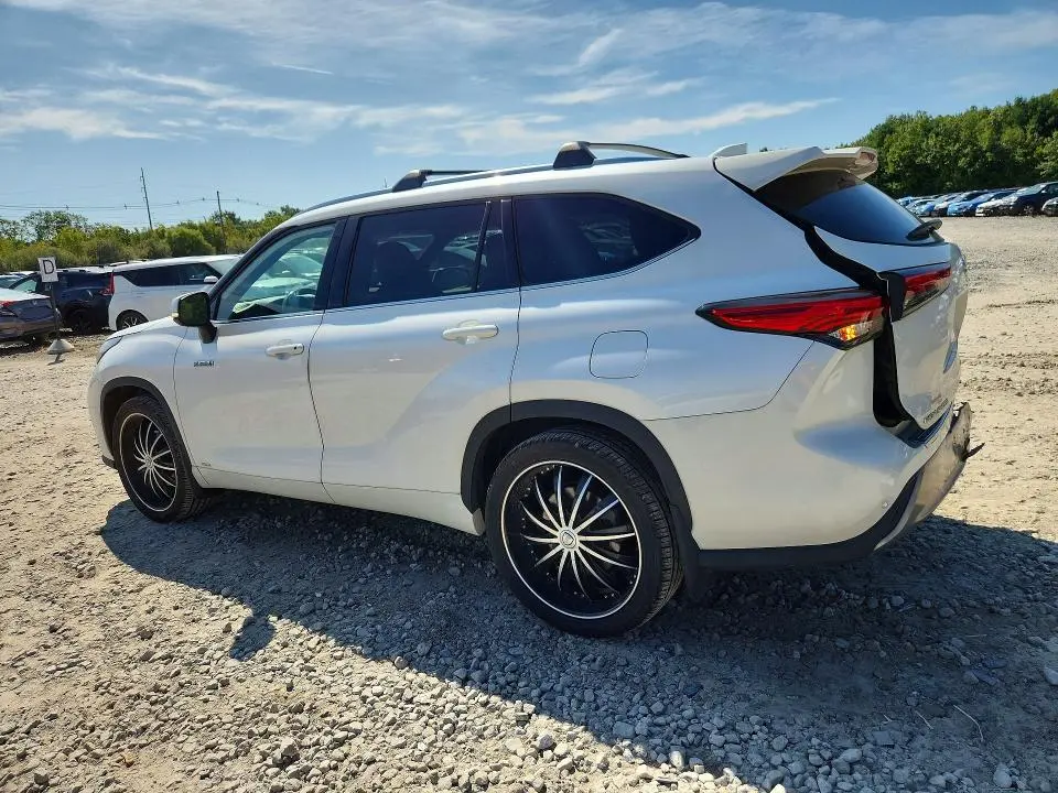 2021 TOYOTA HIGHLANDER HYBRID PLATINUM  