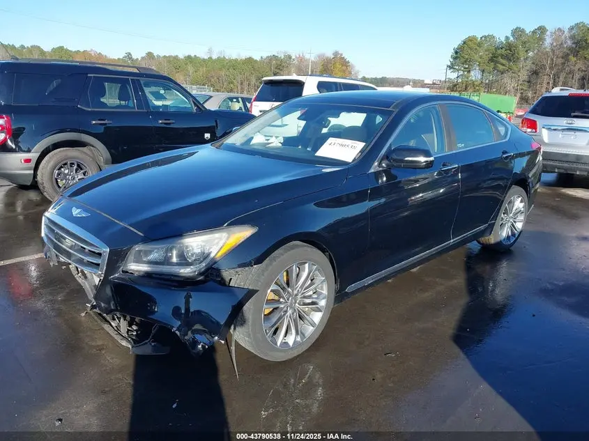 2015 HYUNDAI GENESIS 3.8
