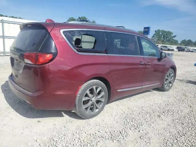 2017 CHRYSLER PACIFICA LIMITED  