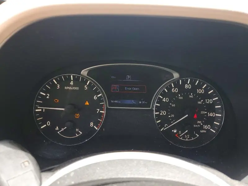 2017 NISSAN PATHFINDER SL  