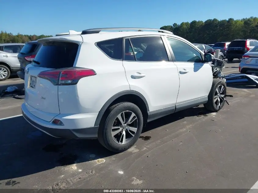 2018 TOYOTA RAV4 XLE