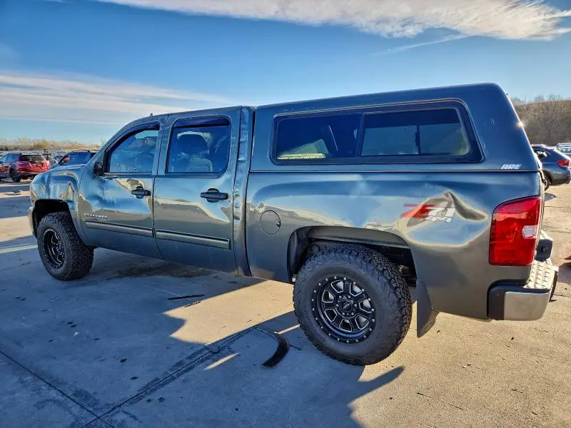2011 CHEVROLET SILVERADO K1500 LT  