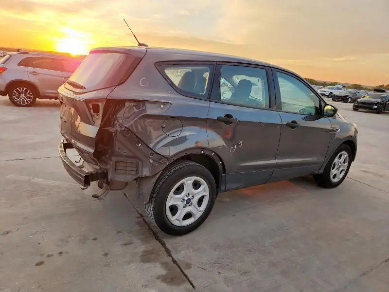 2019 FORD ESCAPE S  