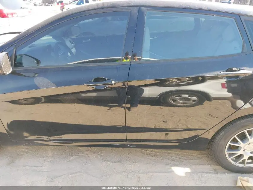 2014 HYUNDAI ACCENT GS