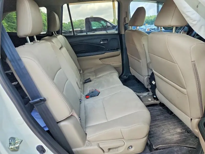 2017 HONDA PILOT EXL  