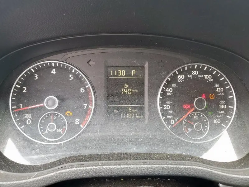 2015 VOLKSWAGEN PASSAT S  