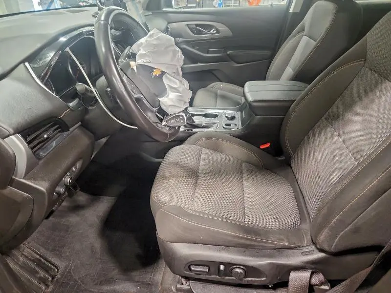 2021 CHEVROLET TRAVERSE LT  