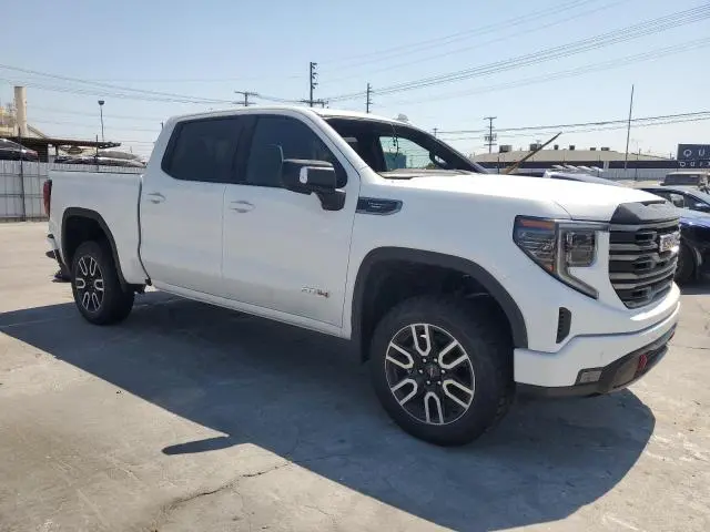 2025 GMC SIERRA   